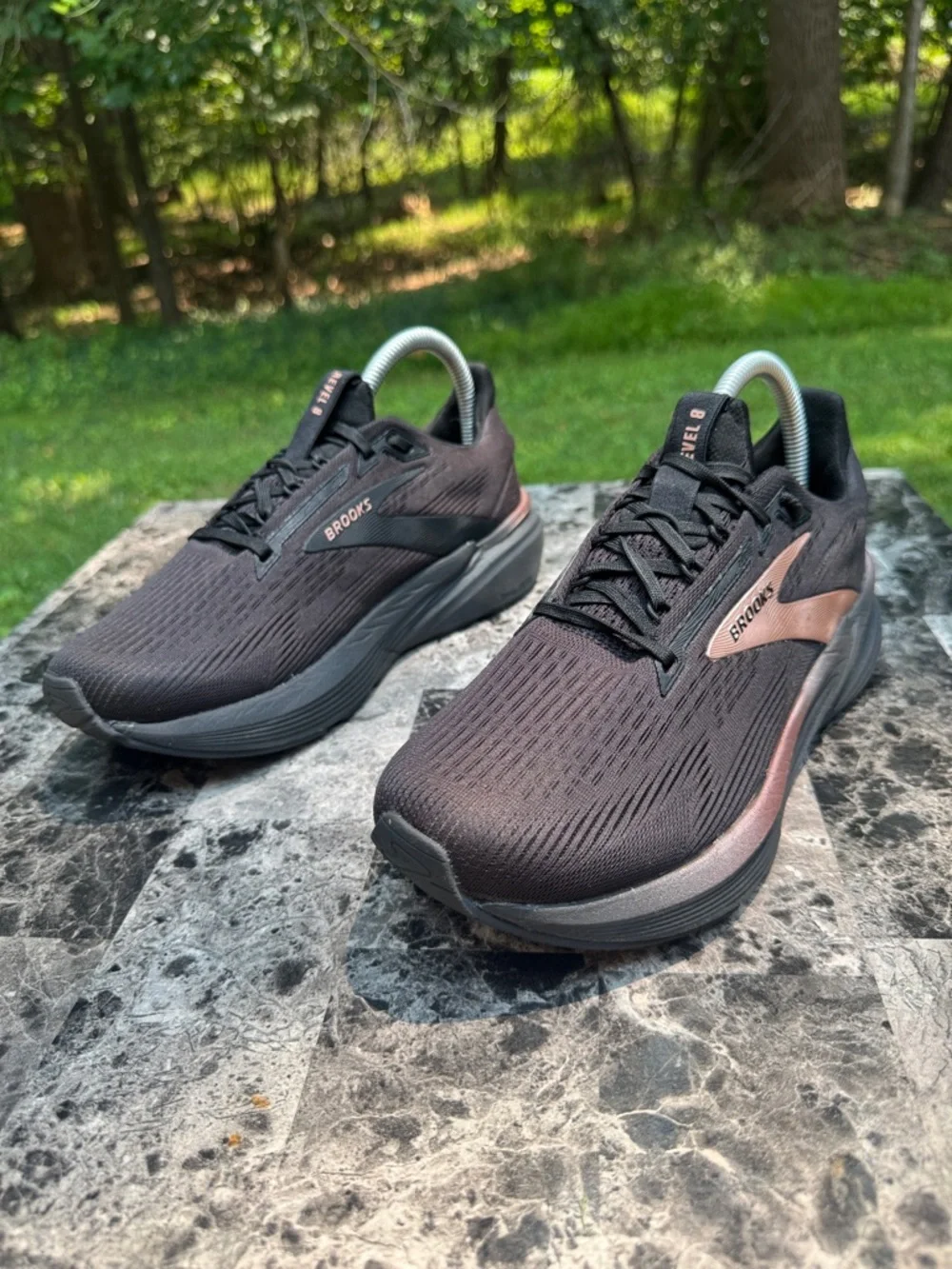 Brooks item details